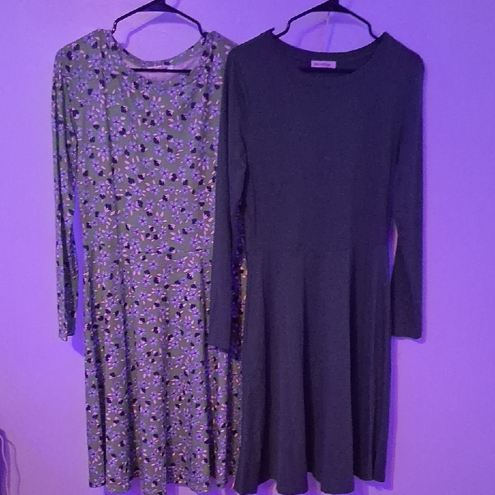 Elegant Long Sleeve Green Dress